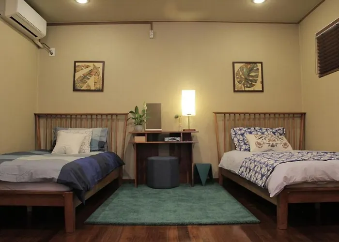 홍대 인타이얼 하우스 B&B *